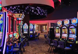 Suasana permainan bingo interaktif di platform topstar999 yang mudah digunakan